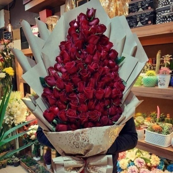 سبد گل تبریک کد 4054 – گل اور