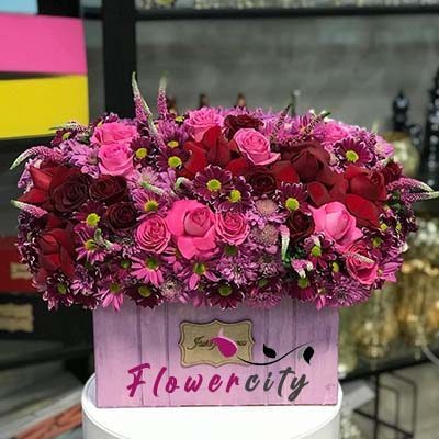 سبد گل تبریک کد 4068 – گل اور