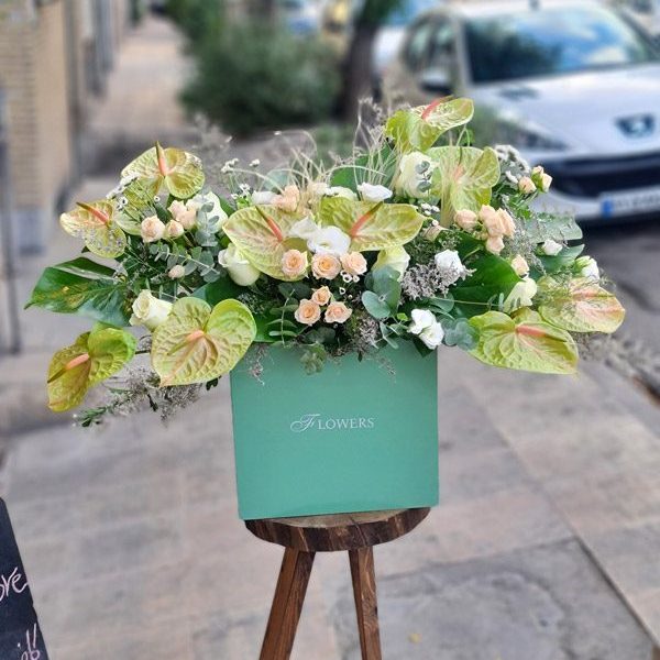 باکس گل لاکچری کد 511 - گل فروشی آنلاین رزگاردن