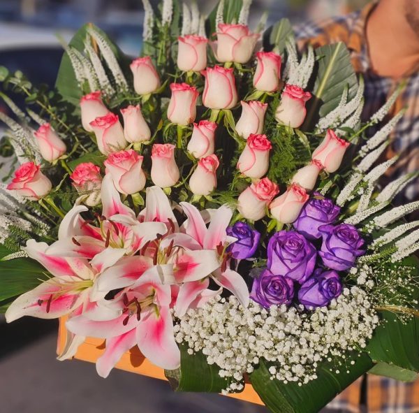 سبد گل تبریک کد 4066 – گل اور