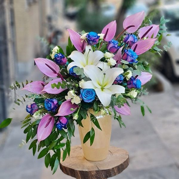 گلدان گل لاکچری کد 599 - گل فروشی آنلاین رزگاردن