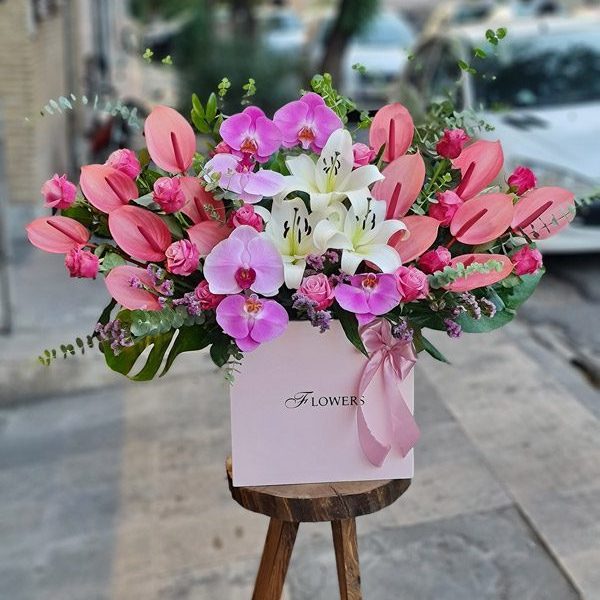 باکس گل خواستگاری کد 600 - گل فروشی آنلاین رزگاردن